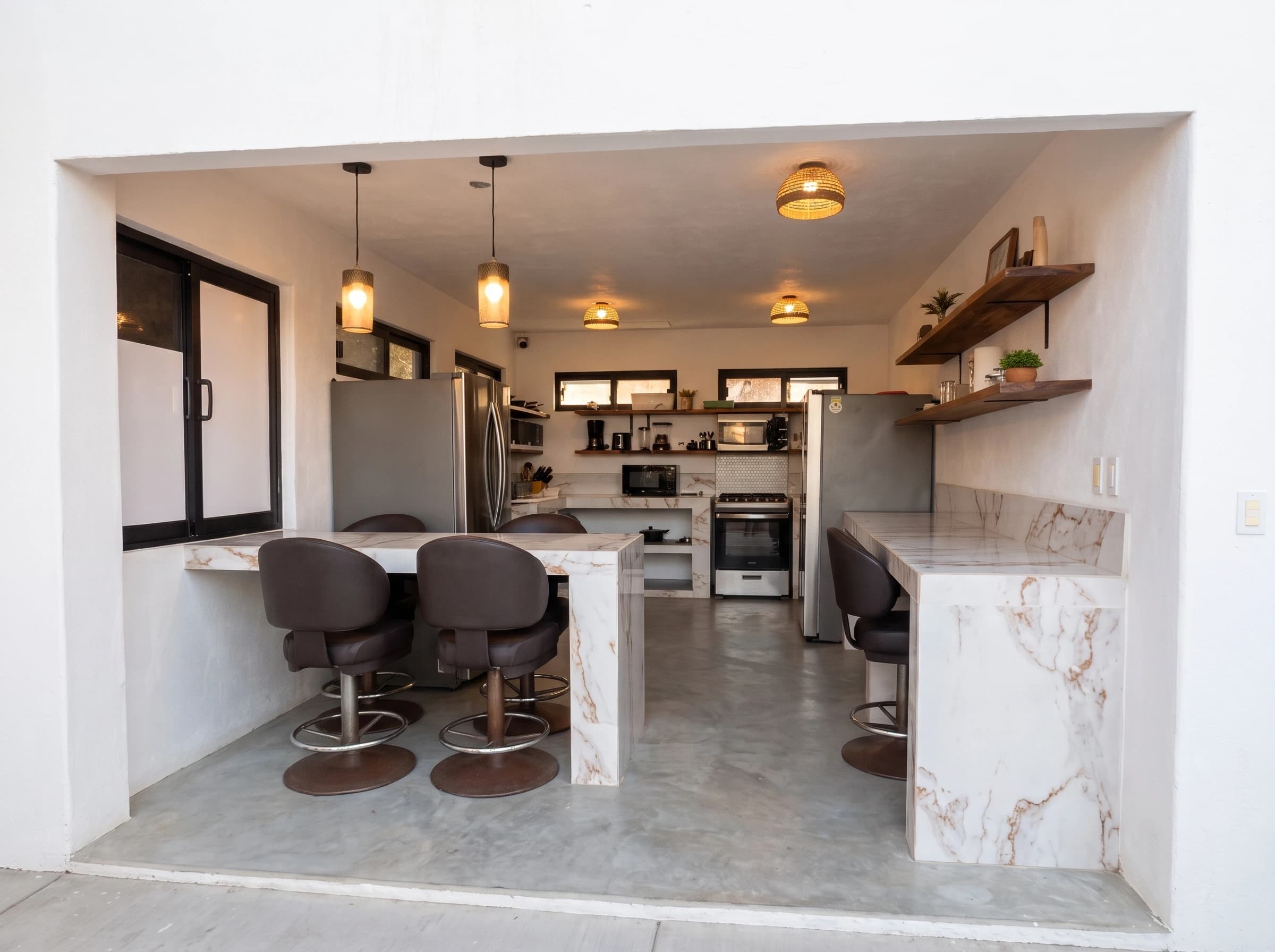 La cocina compartida del Hotel Casa Arrecife